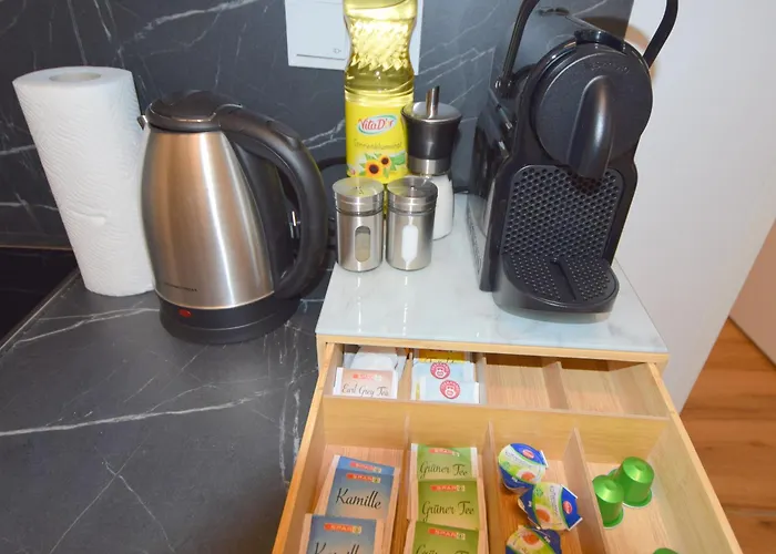 Cozy In Location With Free Parking Wien